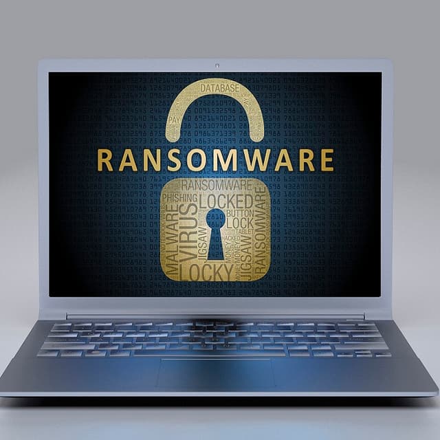 Poliţia avertizează importatorii din Moldova