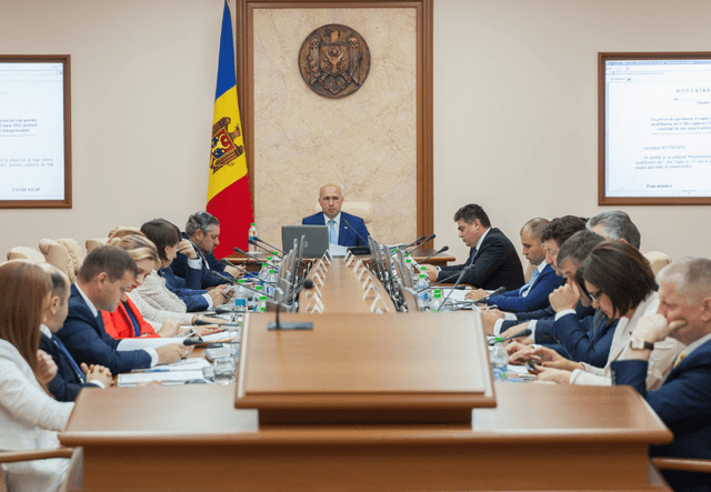 Guvernul a aprobat noi reglementări privind activitatea întreprinderilor de stat şi municipale