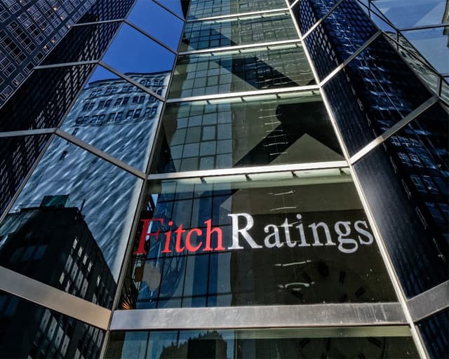 Fitch a retrogradat ratingul Japoniei cu o treaptă, la nivelul A, din cauza politicilor fiscale
