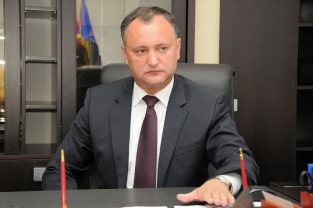 Rezultate preliminare: Igor Dodon este noul președinte al Republicii Moldova