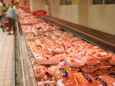 România: TVA va scădea la 9%, cel mai probabil, şi în sectorul cărnii - oficial