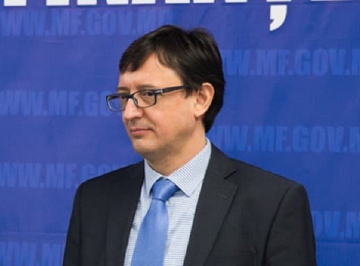 Moldovenii cu datorii la buget nu vor avea interdicția de a părăsi țara