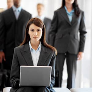 România: Femeile deţin o treime din IMM-uri şi au afaceri cu o creştere anuală cu 2 % peste media naţională