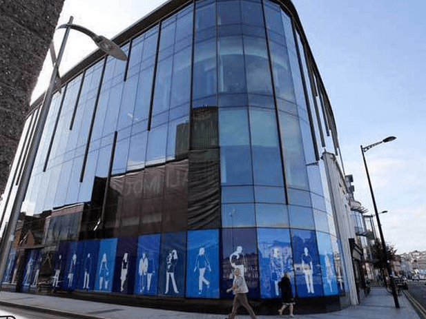 Taxele mici pentru companiile străine au adus irlandezilor creştere mai mult pe hârtie decât în buzunare