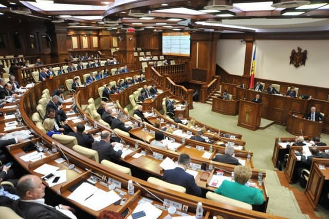 Parlamentul a votat modificarea Legii bugetului de stat