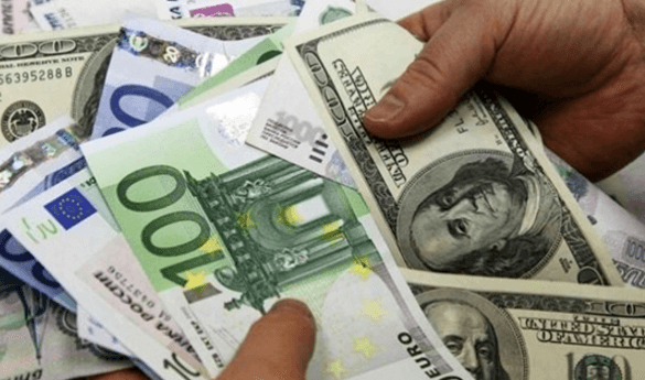 Aproape 140 de mii de moldoveni  au datorii la bănci