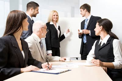 Perceptorii fiscali – verigă de legătură între sistemul fiscal şi administraţia locală