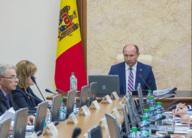 Кабмин одобрил проект ратификации 4-го протокола к межправительственному соглашению с Румынией о гранте для Молдовы в сумме 100 млн евро