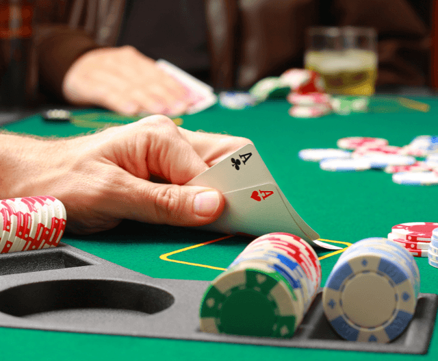 Legea privind organizarea şi desfăşurarea jocurilor de noroc va fi publicată mîine în Monitorul Oficial