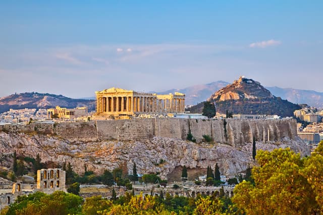 Grecia: Recuperarea locurilor de muncă va dura 20 de ani