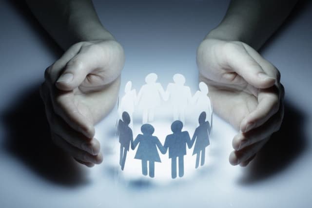 Reglementările de stabilire a dreptului la ajutor social cu caracter retroactiv