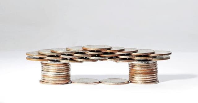 Унификация минимальной зарплаты и снижение вознаграждений некоторых руководителей