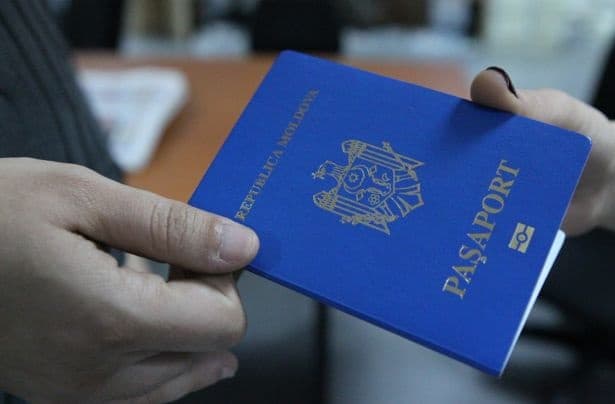 Moldovenii pot călători fără viză în 89 de state ale lumii