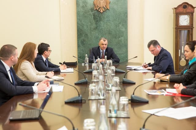 Răspundere asumată: măsuri de susținere a cetățenilor și a activității de întreprinzător în perioada stării de urgență