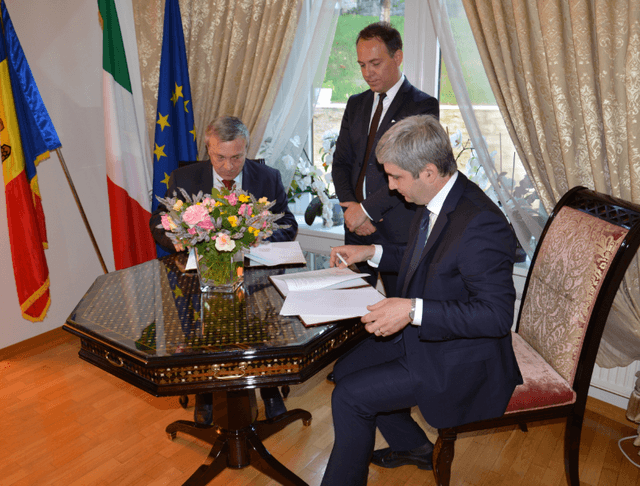 Agenția pentru Eficiență Energetică a semnat un acord de colaborare cu Camera de Comerț moldo-italiană