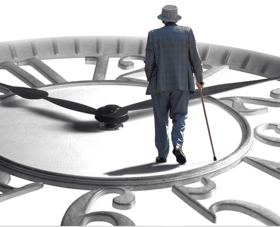 România: Până în 2060 aproape o treime din populaţie va fi reprezentată de pensionari