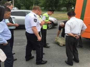 Нашедший деньги ВЕМ вместо 10% от найденной суммы получил два блокнота