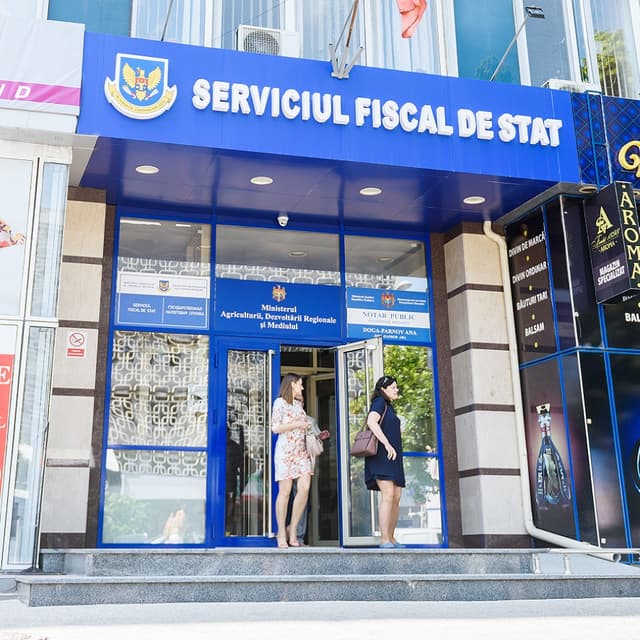 Persoanele fizice au achitat în anul 2018 impozit pe venit în sumă de 4,43 mld. lei