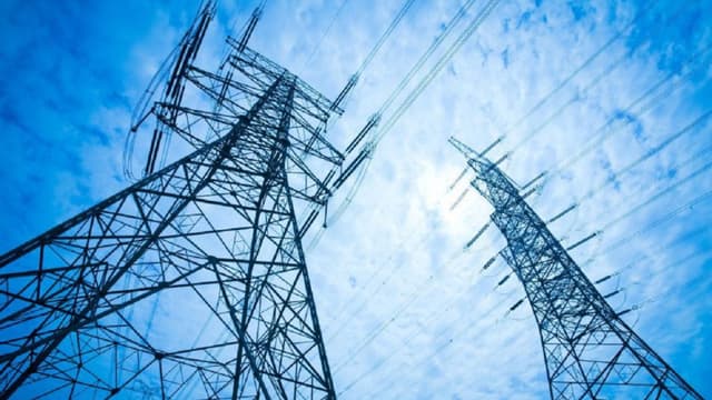 Construcţia unor linii electrice a fost declarată utilitate publică