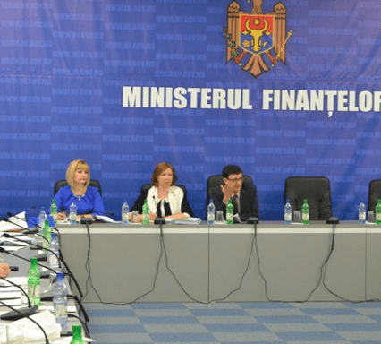 Conducerea Ministerului Finanţelor s-a întîlnit cu reprezentanţii CALM