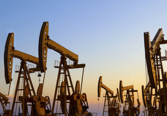 Preţul barilului de petrol ar putea să scadă din nou, dacă SUA nu-şi ajustează producţia