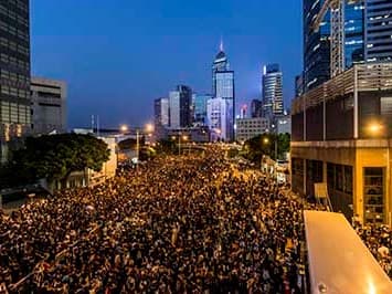 Нуриэль Рубини: Рациональное спокойствие рынков