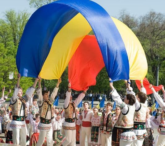 La Mulți Ani, Moldova!