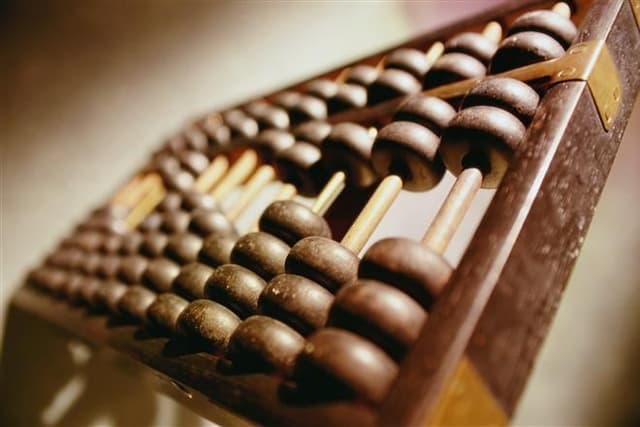 Парламент Молдовы утвердил во втором окончательном чтении Закон о госбюджете на 2017 г