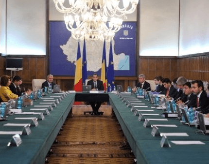 România nu răspunde provocărilor misiunii Fondului Monetar Internaţional şi Comisiei Europene