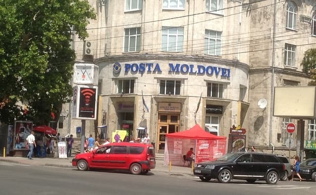 Legea Comunicațiilor Poştale a fost adoptată de Parlament în lectură finală