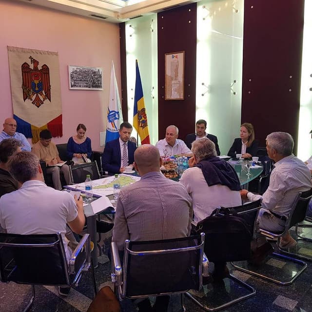 BERD şi BEI vor finanţa reabilitarea căilor ferate