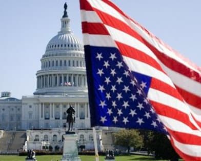 Сенат Конгресса США одобрил бюджет с увеличенными на 63 миллиарда долларов расходами