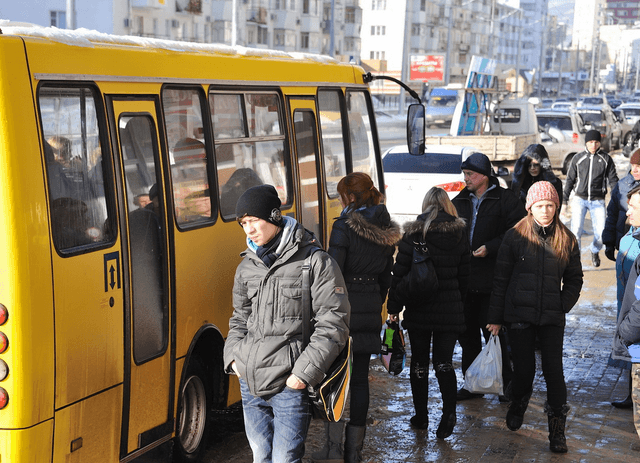 Preț dublu pentru o călătorie cu maxi-taxi pe ruta Tiraspol-Chisinau