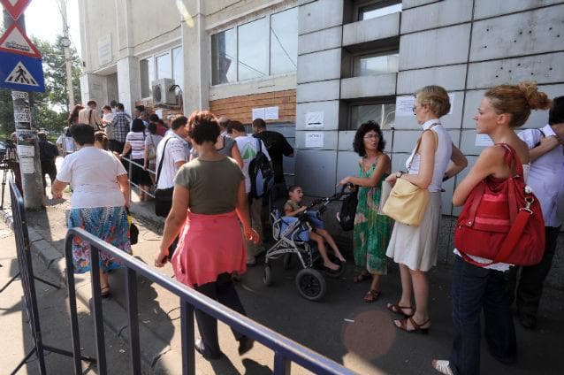 Inflaţia şi şomajul în zona euro s-au îmbunătăţit, în luna februarie