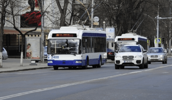Chișinăul ar putea avea transport public pe timp de noapte