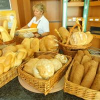Romania: De astăzi, pâinea și specialitățile din panificație se vând cu TVA de 9%