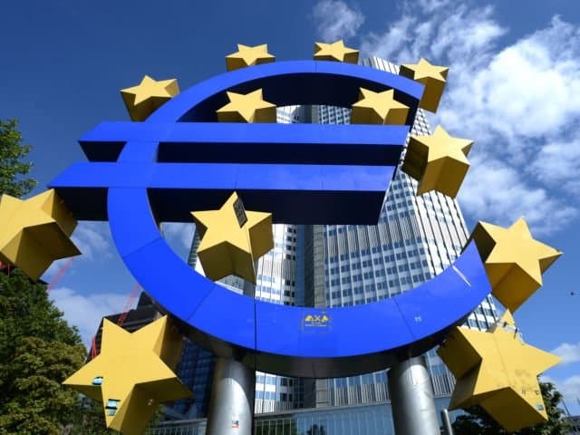 Economia zonei euro arată semne de redresare