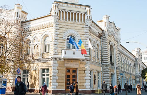 Proiectul Bugetului municipal 2015 se estimează la 2,8 miliarde de lei