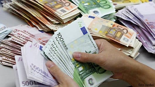 В Приднестровье введен запрет на вывоз наличной иностранной валюты для закупок товаров за рубежом без заключения внешнеэкономических контрактов