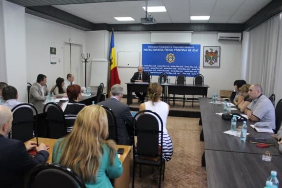 Ion Prisăcaru a avut o întrevedere cu reprezentanţii Asociației Businessului European