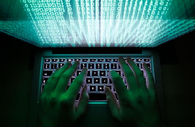 Крупная IT-компания прекратила принимать платежи в ряде банков