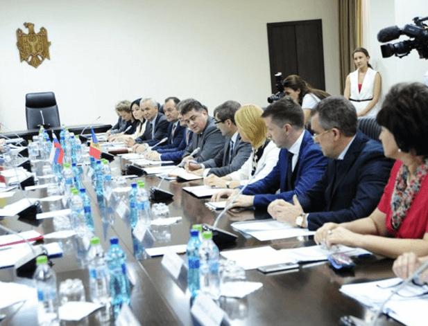 Foaia de parcurs privind colaborarea economică între Moldova şi Federaţia Rusă va fi definitivată în luna iulie curent