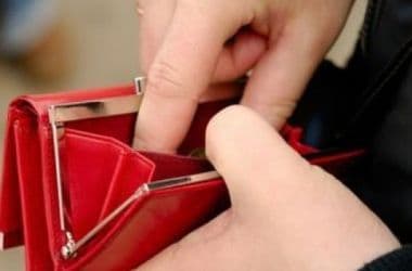 Acţiuni pentru minimizarea practicii de achitare a salariilor „în plic”