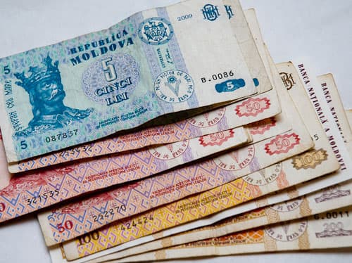 Încasările la bugetul de stat pentru nouă luni sînt cu 723 de milioane de lei mai mici decît cele planificate