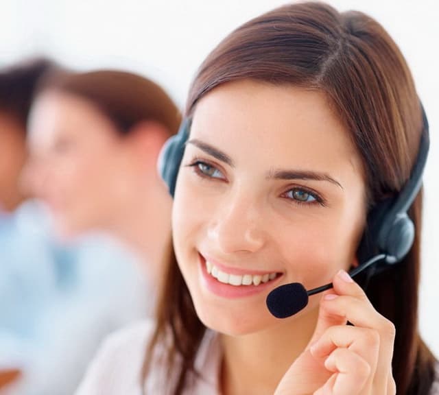 Aveți nevoie de suport la achitarea on-line a impozitelor și taxelor? Sunați la Centrul unic de apel 080001525