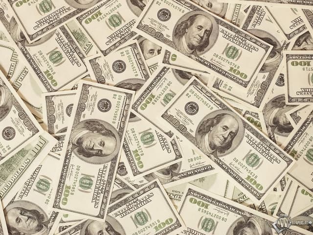 ФРС США: Новая купюра в 100 долларов дороже, но лучше