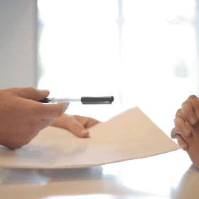 Секретари местных советов смогут утверждать доверенности для назначения пенсий