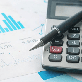 Bunuri de la o întreprindere municipală: reflectarea în factură fiscală