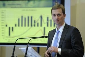 Comisia pentru economie îl va audia pe guvernatorul Băncii Naţionale a Moldovei privitor la devalorizarea valutei naţionale