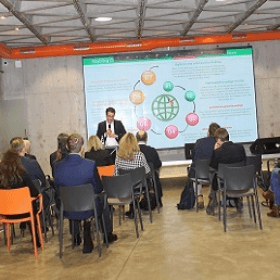 Contactless business: administrarea afacerii online